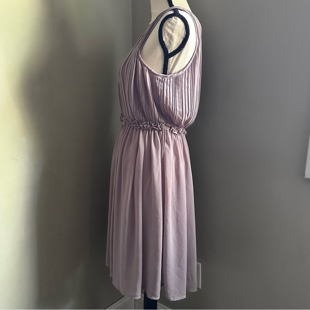 H&M | Pleated Chiffon Dress Dusky Purple | size 6 - Picture 4 of 16
